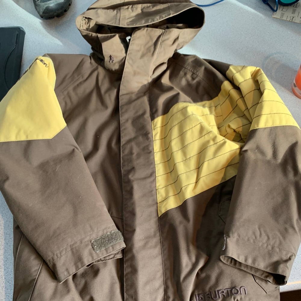 Burton boys snowboarding coat sz small
